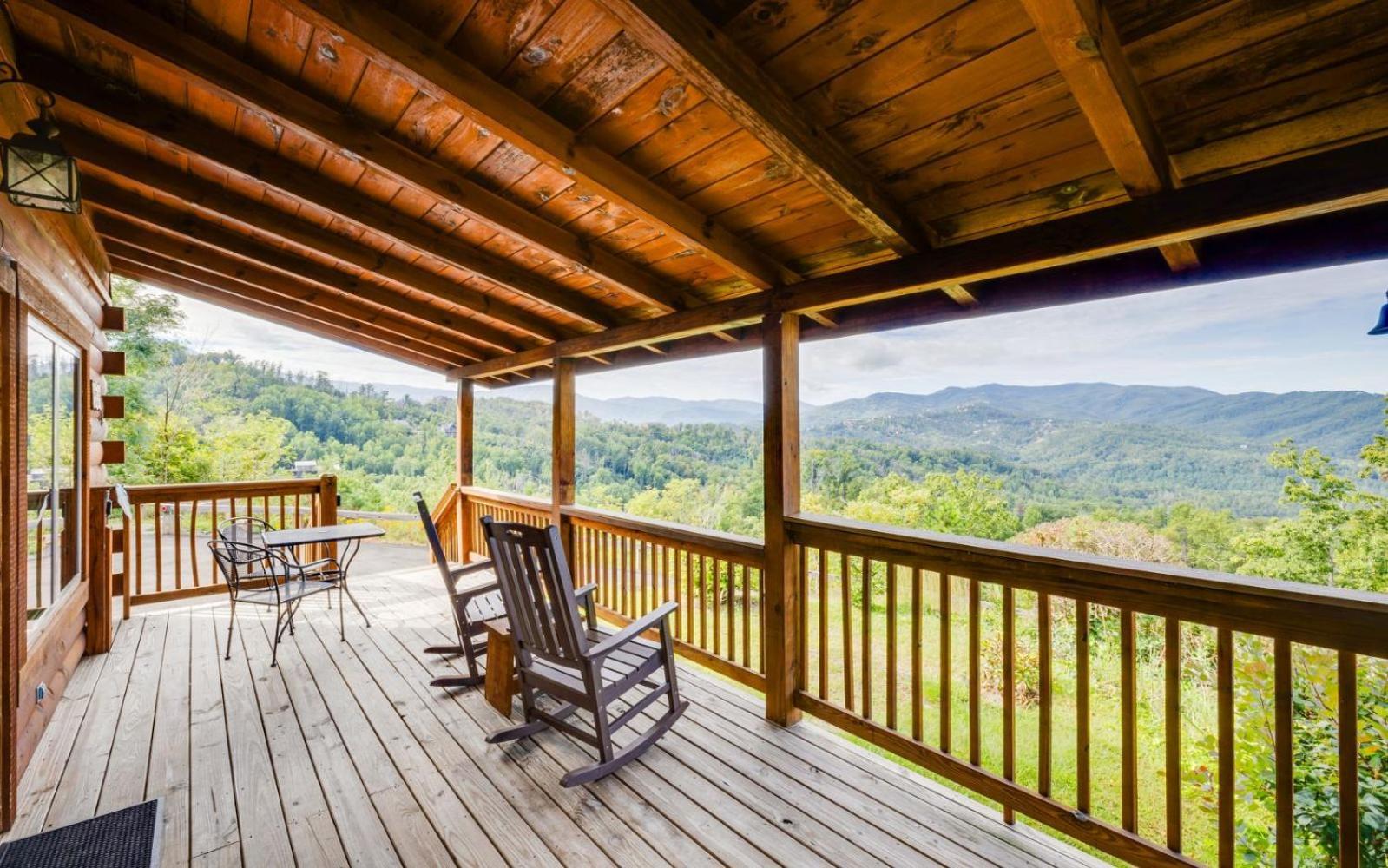 Journey'S End Villa Гетлинбург Екстериор снимка